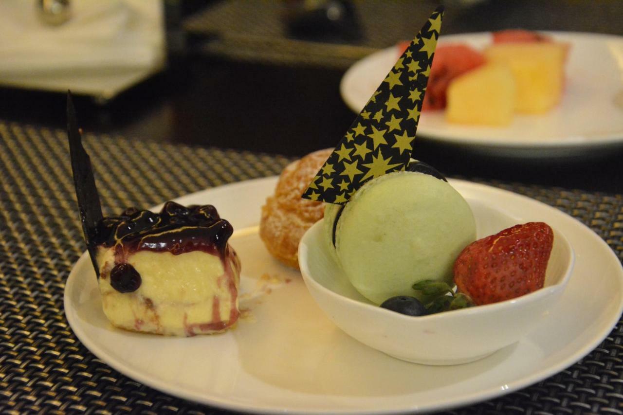 Argyle Grand Hotel Xingyi  Экстерьер фото